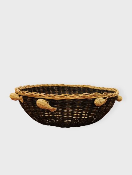 Fruteira em cipó ambé com peixes aplicados [TF]