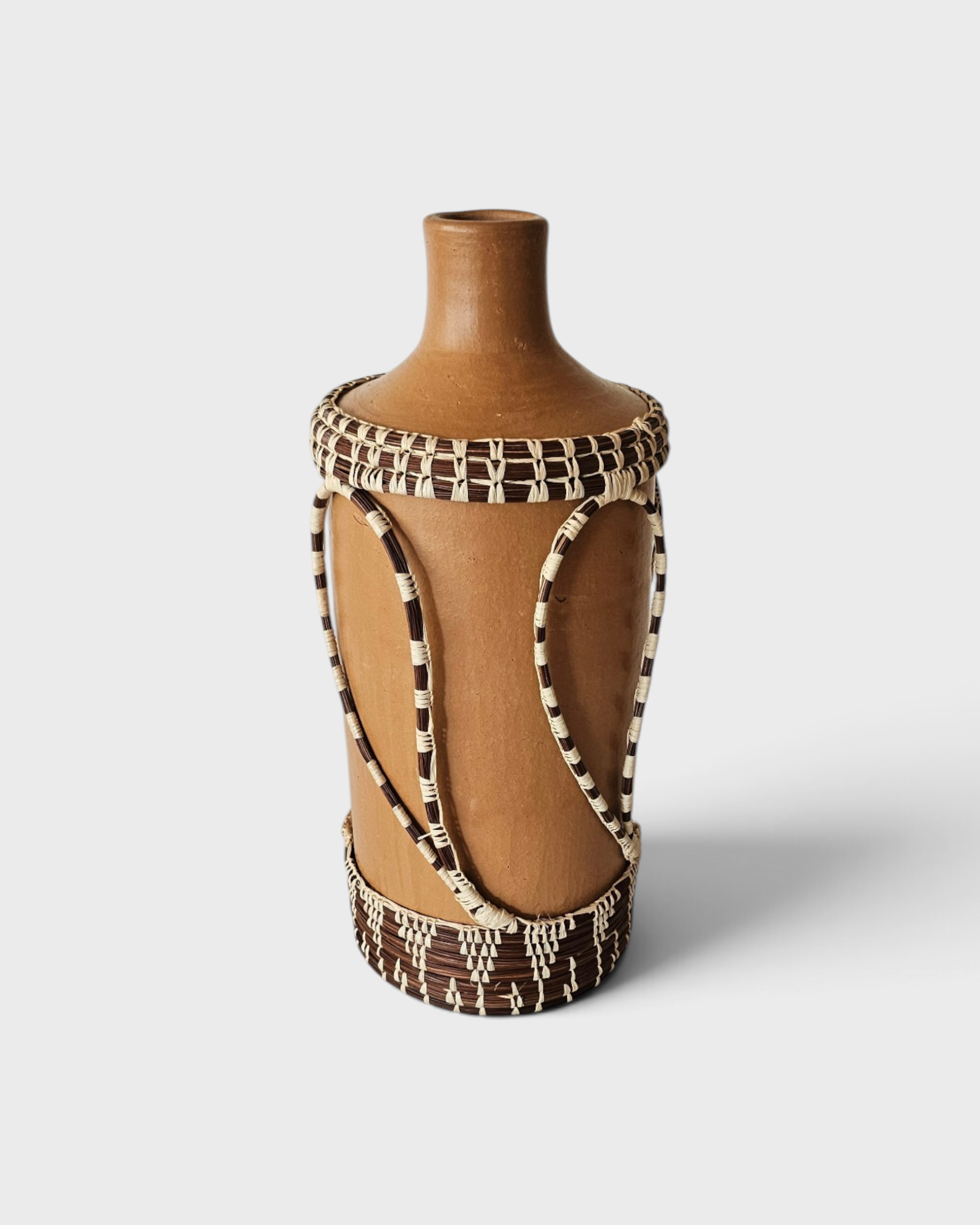 Garrafa Ceramica com Piaçava {CCS}